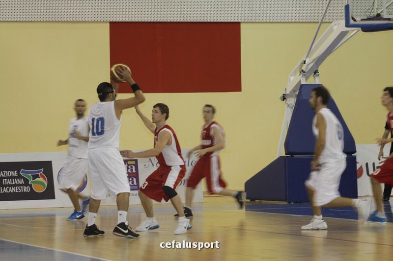 110915 sport 431_tn.jpg